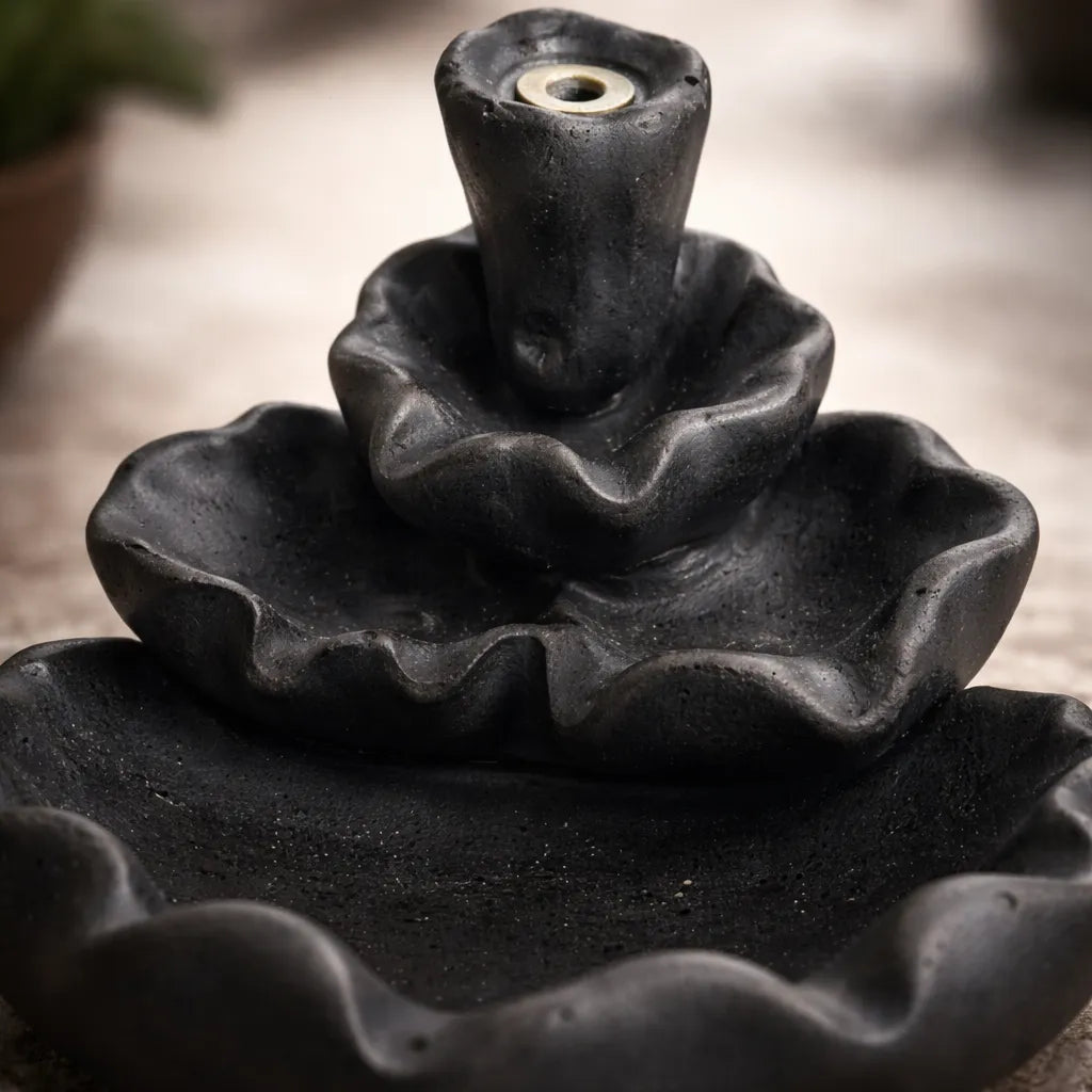 Porta Incienso Cascada Black Flower