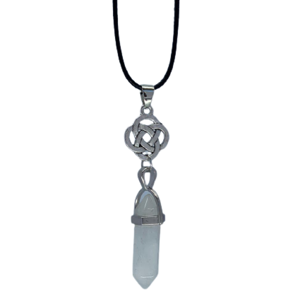 Colgante Nudo Celta de Punta Cuarzo de Cristal
