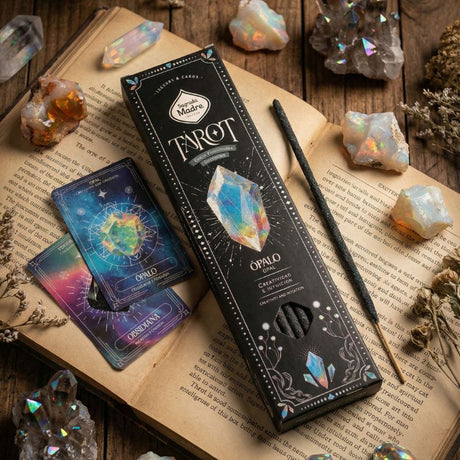 Sahumerio Tarot Gemas Ópalo Olíbano Mirra