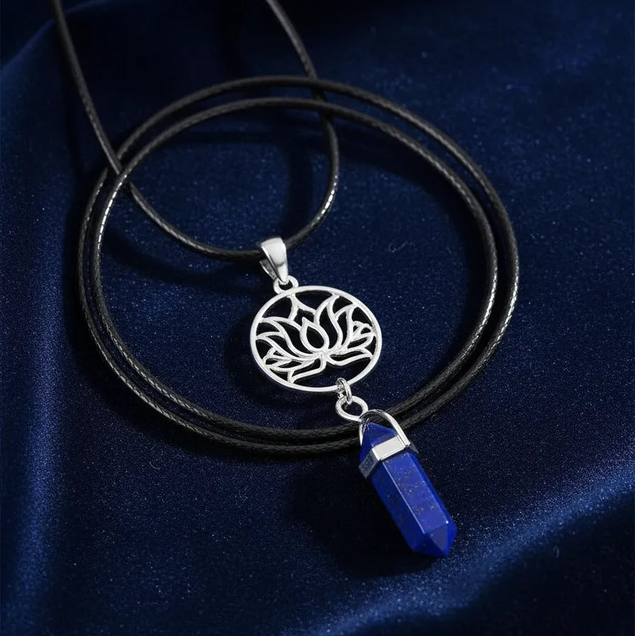 Colgante Lotus de Punta Lapis Lázuli