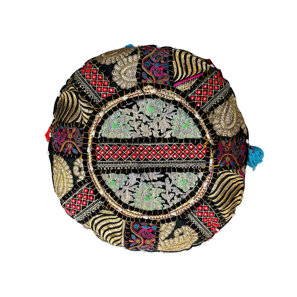 Cojin Negro Indio Redondo Talla S