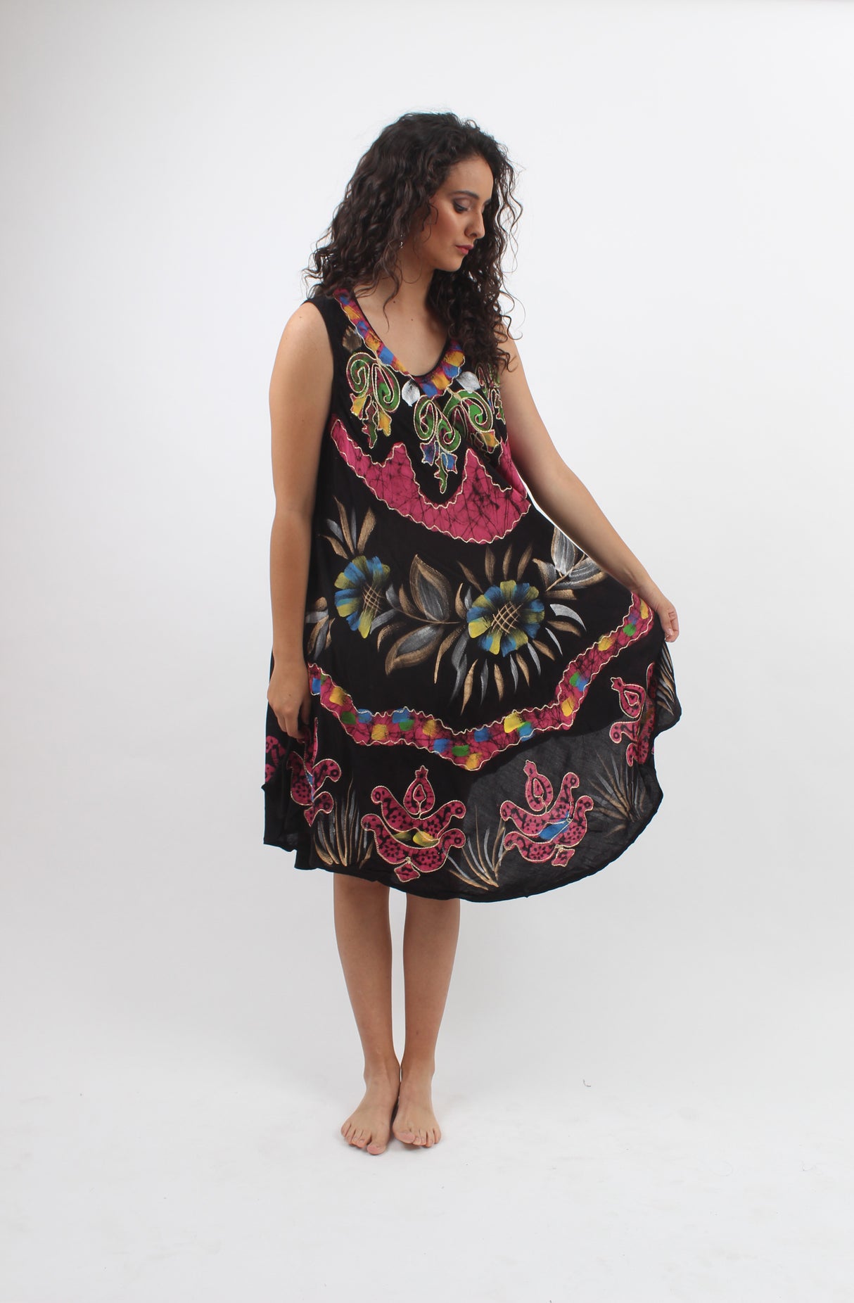 Vestido Pintado a Mano Negro - Rosado