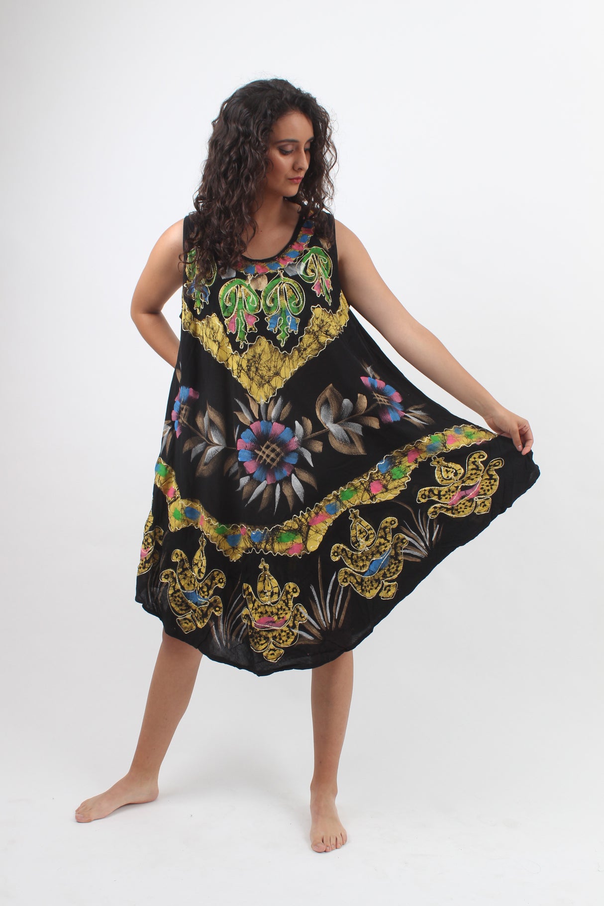 Vestido Pintado a Mano Negro - Dorado