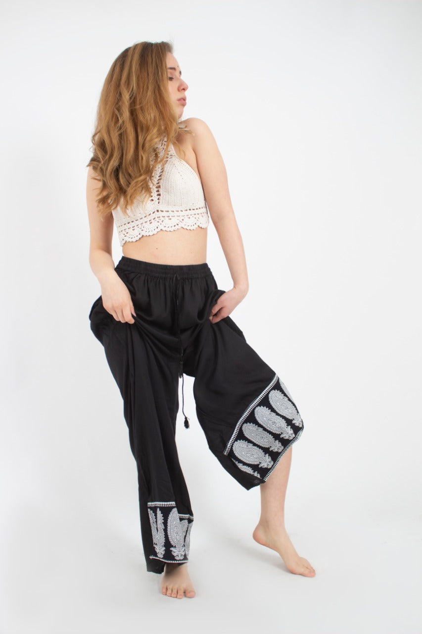 Pantalon Palazzo Negro Estampado Inferior